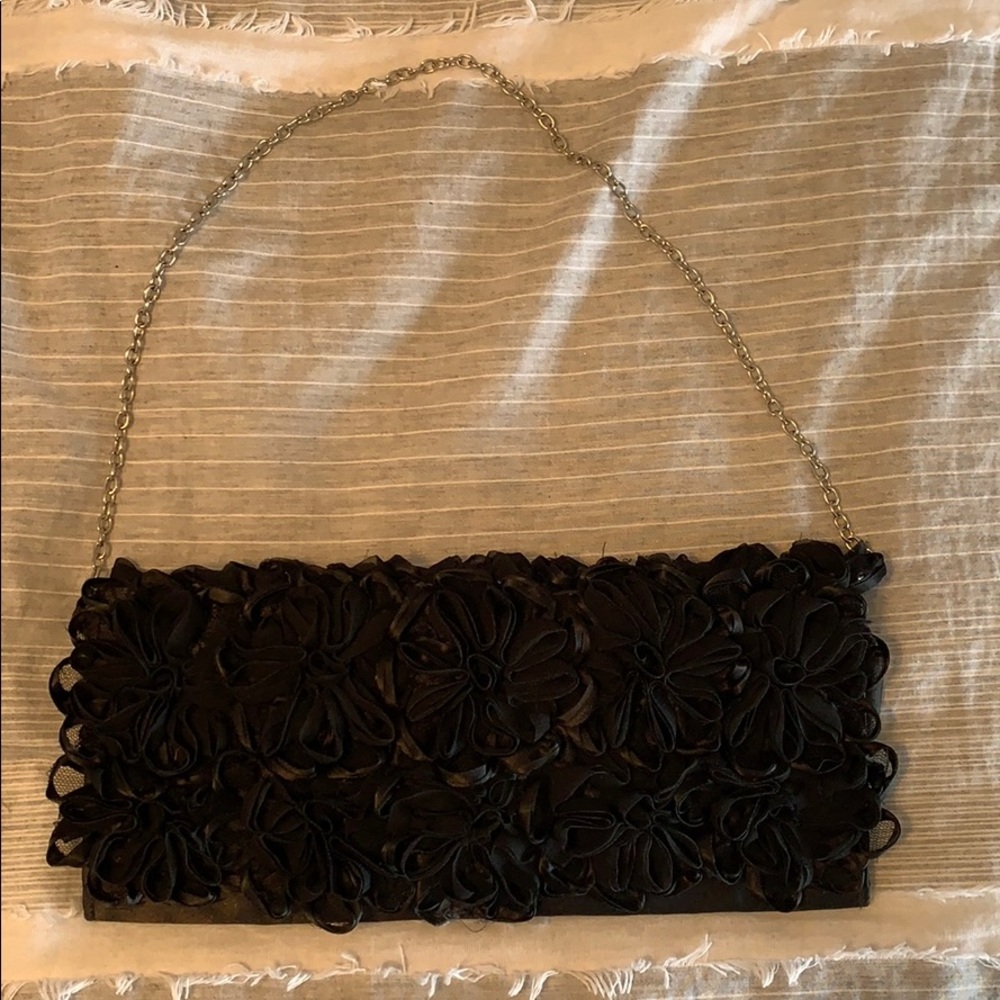 The Limited Black Flower clutch